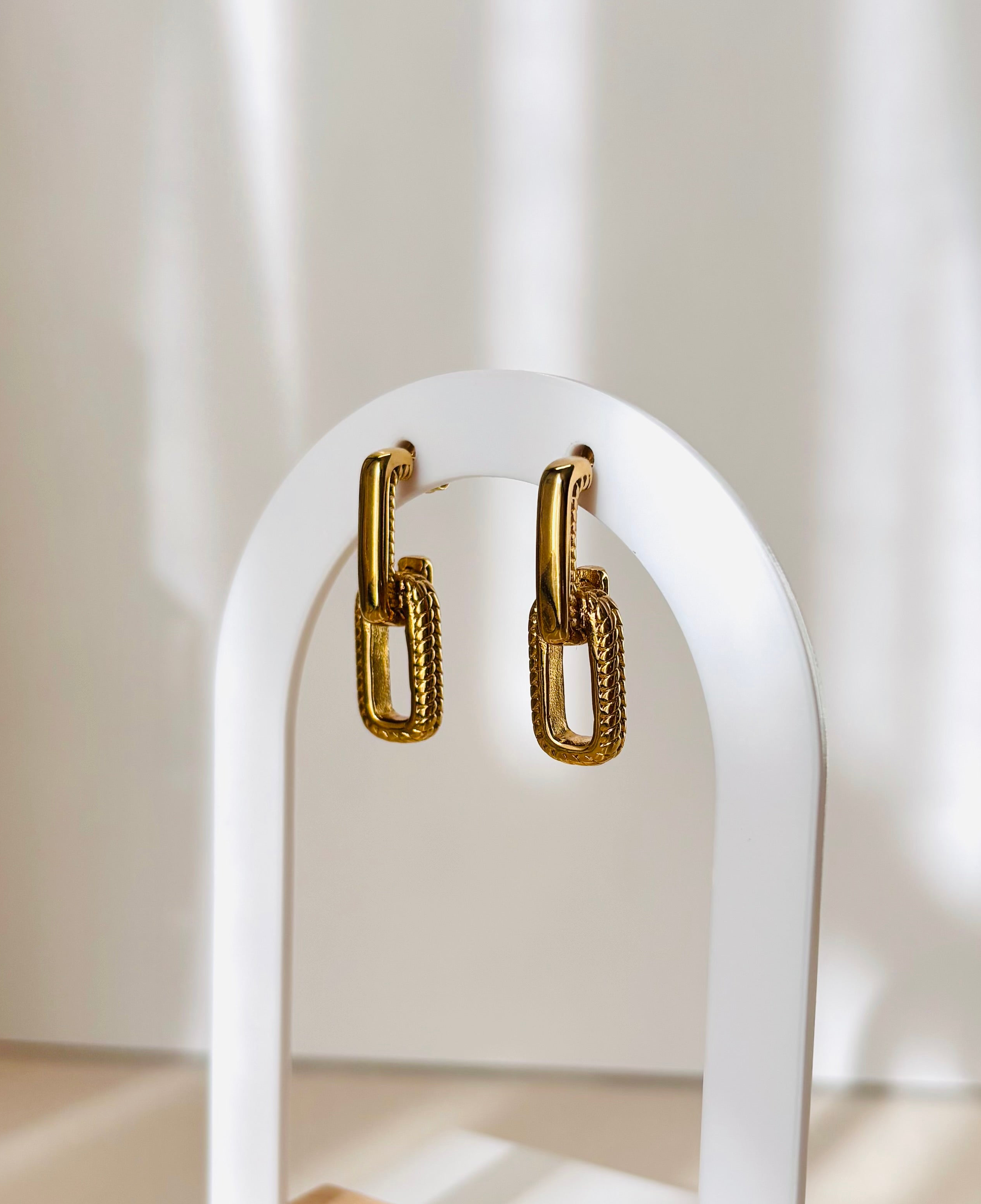 Pendientes Daniela