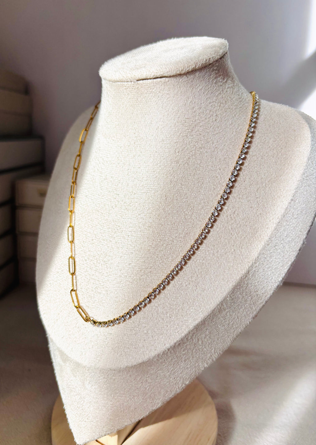 Collar Mía