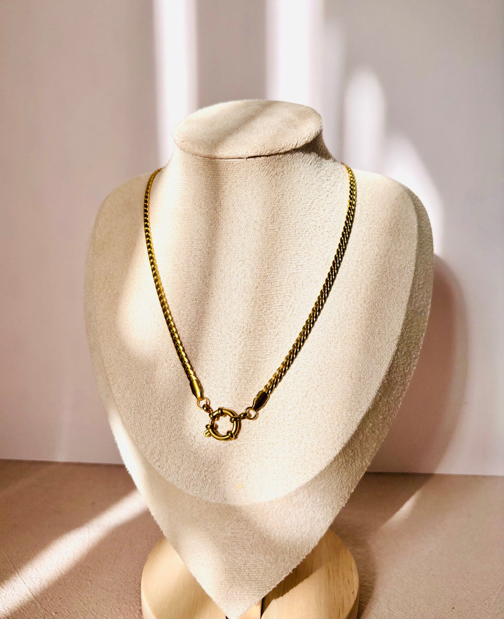 Collar Nuria