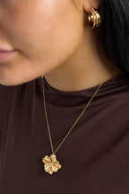 Collar Lina
